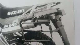 Sidecarrier permanente montado - negro para Suzuki DR 650 RS
