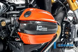 Tapa de bujía derecha en carbono brillante BMW R12 NineT 2024